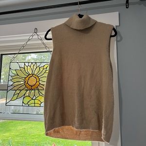 Fuzzy Turtleneck ✨